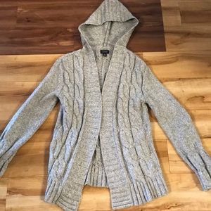 American Eagle cable knit cardigan